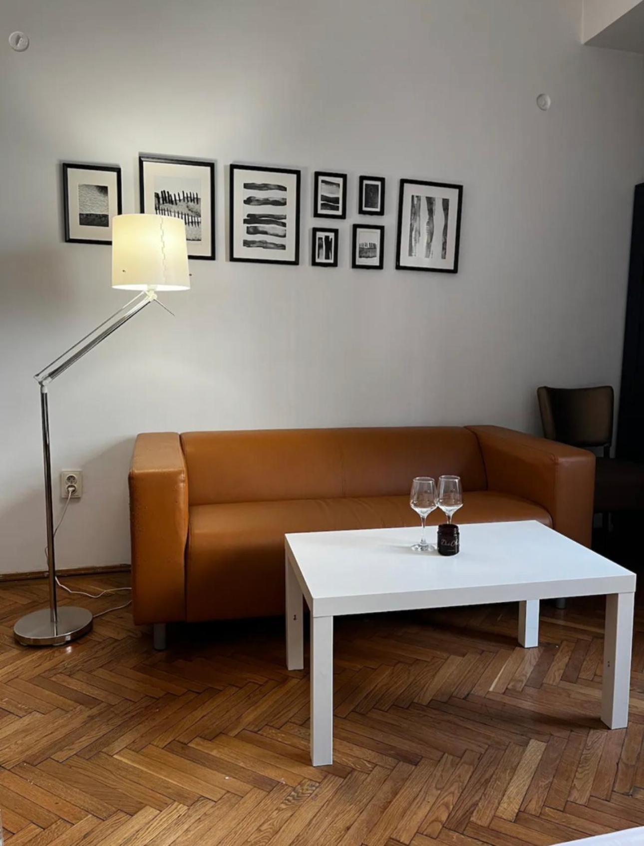 Lifestyle In The Center Apartment Bucharest Exterior photo